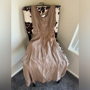 Goddess open back midi dress